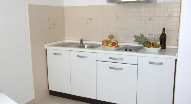 Апартаменты с 2 комнатами с балконом и с видом на море Apartments Rogulj