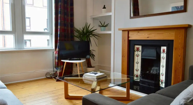 Modern 2 Bedroom Dalry Apartment, Prenota Appartamento Edimburgo 