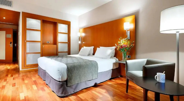 Двухместный номер Standard Eurostars Lisboa Parque