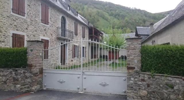 Апартаменты Maison de village/Appartement de charme avec extérieur