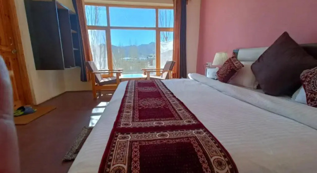 Номер Superior Hotel Malik Residency