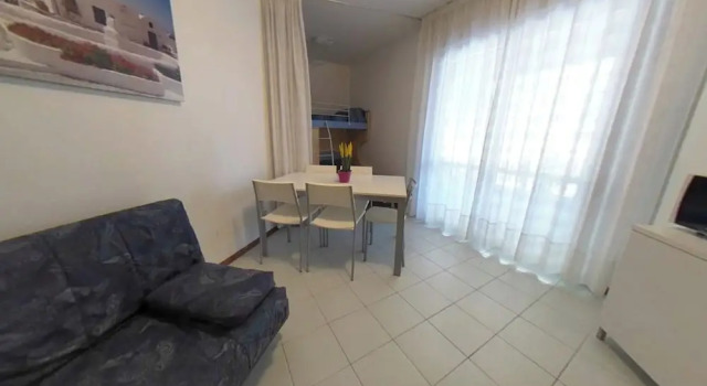 Cozy Apartment in a Residence With Shared Pool, Book Lejlighed Lignano Sabbiadoro Friuli Venezia Giulia