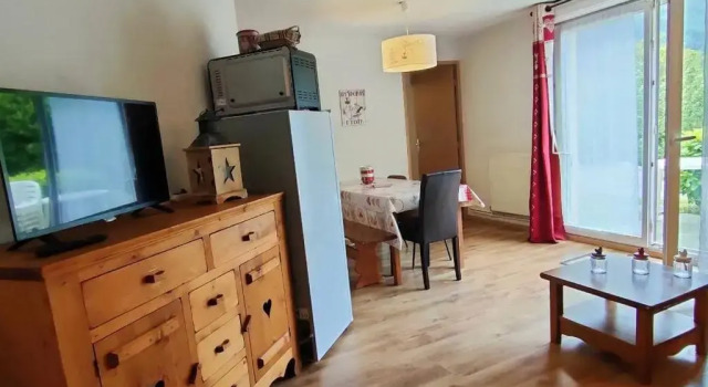 Appartement Cauterets, 1 pièce, 6 personnes - FR-1-234-182