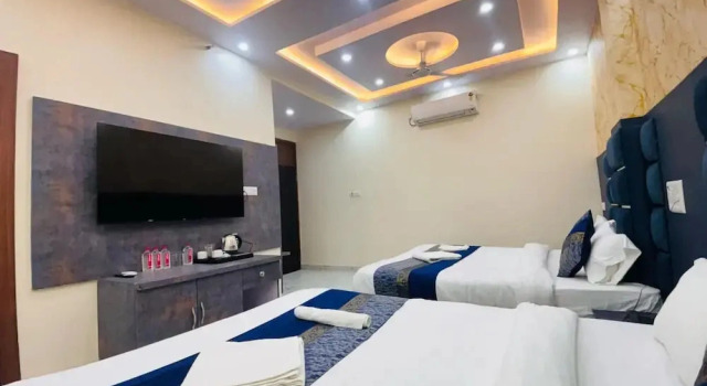 Четырёхместный семейный номер Standard KashVi Hotels