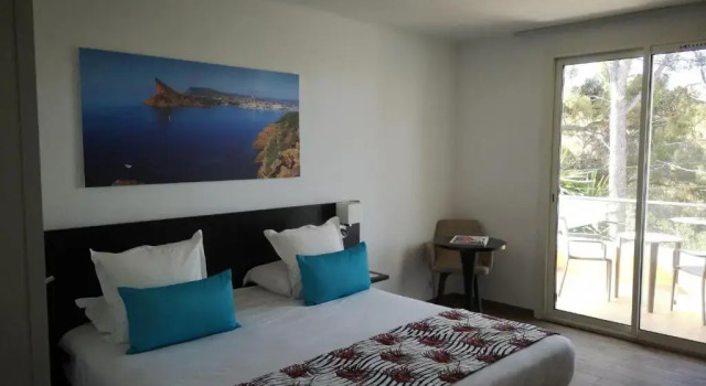 Номер Superior с видом на море Hôtel Corniche du Liouquet