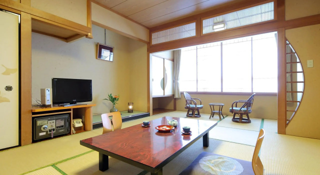 Run of House Hotel Glover-Tei