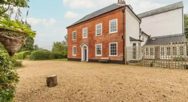 Host Stay Mill House