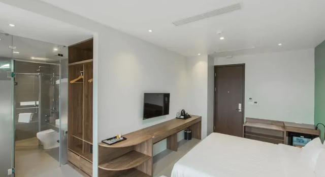 The Twin Hotel