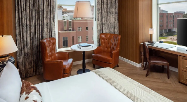 Номер Premium The Benson Hotel & Faculty Club
