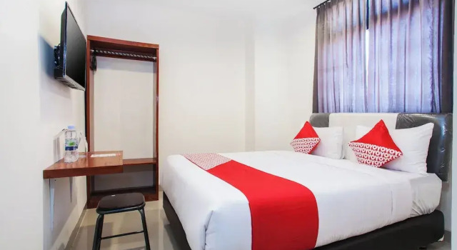 Hotel O Genteng Near Genteng Market Formerly Uno Hotel