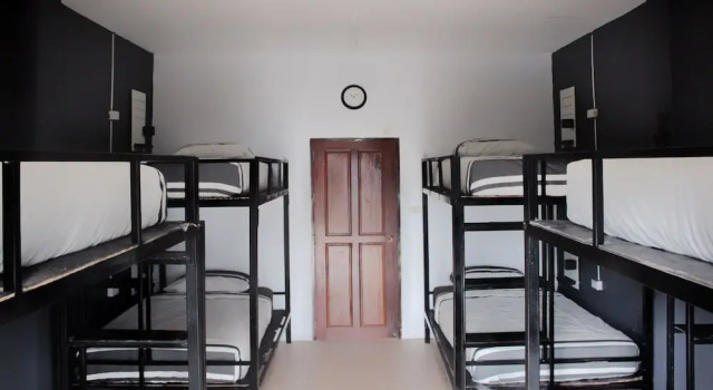 Кровать в общем номере Asia Blue The Tavern Hacienda - Hostel