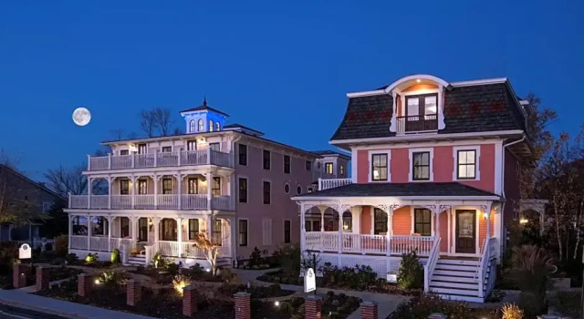 Номер Standard с балконом Saybrook Point Resort & Marina