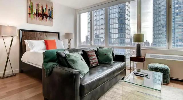 Студия Global Luxury Suites at Sky