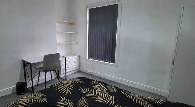 Коттедж 3 Bed Home Free Wifi & Netflix Central Location