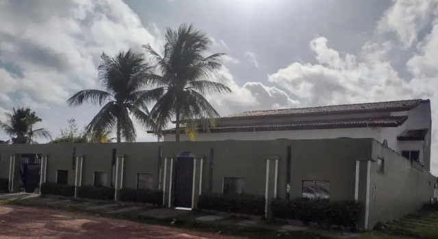 Casa com Piscina 50000 litros Área Gourmet 3 Suites no Destacado, Bairro mais Nobre de Salinas, Prenota Hotel Hotel a Northern Brazil con parcheggio, Parcheggio