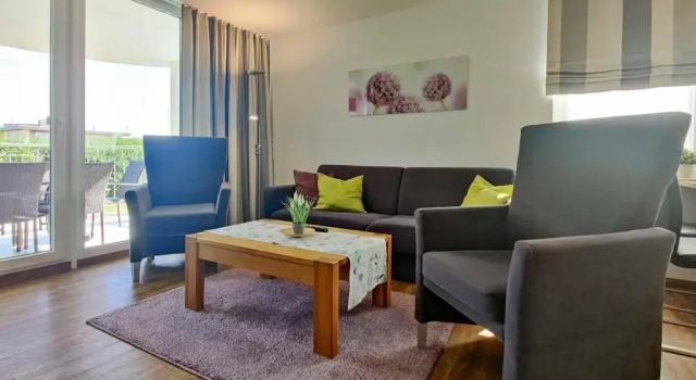 Ferienwohnung-308-Hohe-Lith-Duhnen-mit-eigenem-Strandkorb-am-Strand
