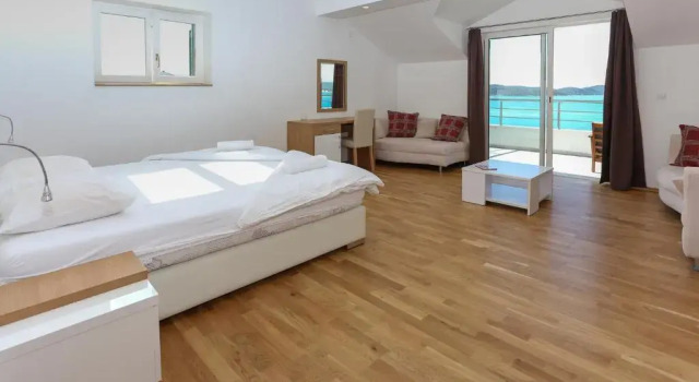 Villa Exotica