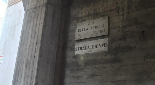 Regola Suite, Забронировать Отель Отели Рима с завтраком, рядом с Театр Арджентина, Завтраки