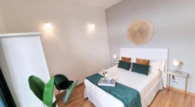 Apartamentos San Isidro, Boek Appartement Madrid Community of Madrid, in de buurt van Edificio Grassy