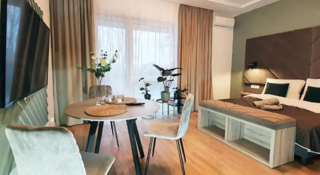 DK Premium UkielPark, Забронировать Отель Отели Мазурия с парковкой, Парковка