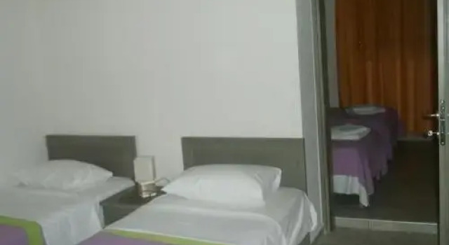 Daniela Apartments, Book Apartment  