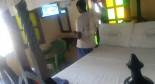 New Mahrus Hotel & Rooftop Restaurant, Rezerwuj Hotel Lamu Coast Region