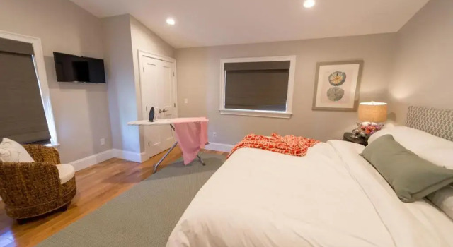 Апартаменты The Newport Lofts - 359 Thames Street