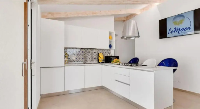 Коттедж с 3 комнатами LeMoon Holiday Home x7 con Terrazzo e Parcheggio