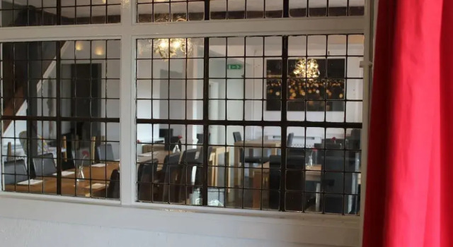 The Chainbridge Inn, 예약 호텔 Trostrey Gwent