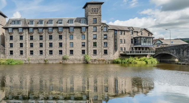 The Riverside, Забронировать Отель Отели Англии с бассейном, Бассейн