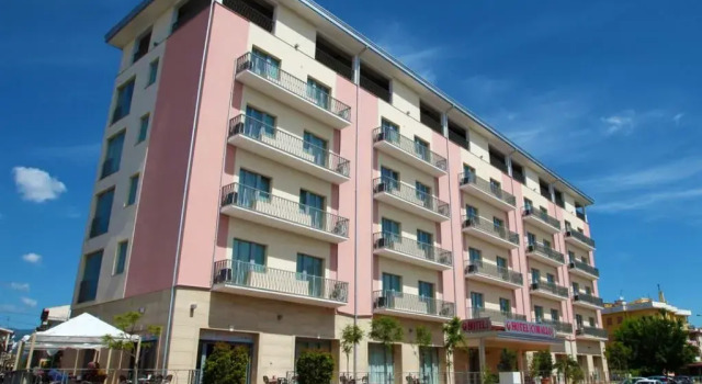 Hotel Corallo, Book Hotel Villapiana Calabria