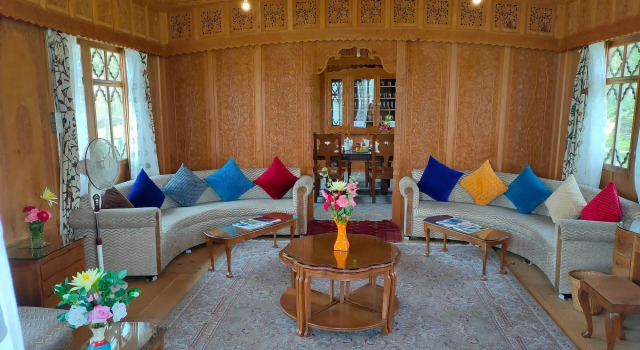 Khilona Group of Houseboat, Забронировать Отель Сринагар Jammu & Kashmir Ski