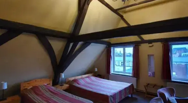 Семейный номер Standard Erasmus Hotel