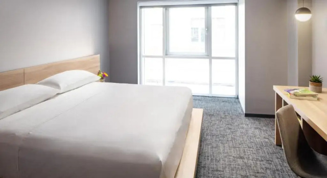Номер Standard Henn na Hotel New York