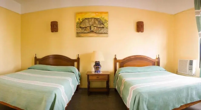 Четырёхместный номер Standard Hotel Real Del Mayab