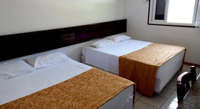 Holz Hotel