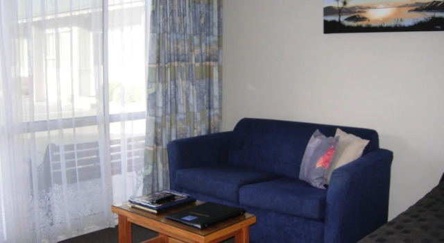 Номер Business Comfort Inn Tayesta Motel