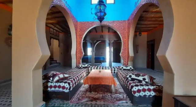 Riad Akabar Merzouga, Prenota Bed & breakfast Hotel a Merzouga con parcheggio, Parcheggio