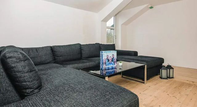 16 Person Holiday Home in Hojer, Rezerwuj Dom wakacyjny Hotele w Sønderjylland z parkingiem, Parking