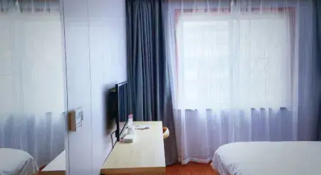 Люкс Business Langting Hotel (Xuancheng Guogou Plaza)