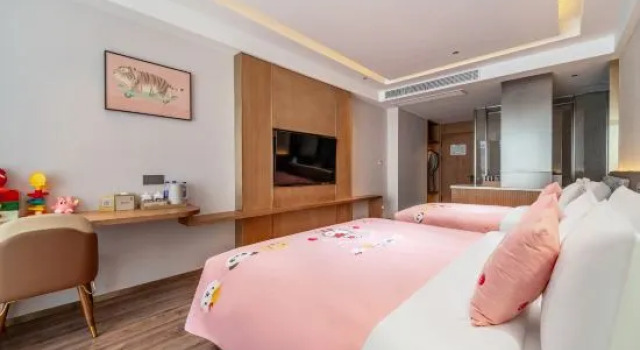 Familie Tent Wealth Hotel