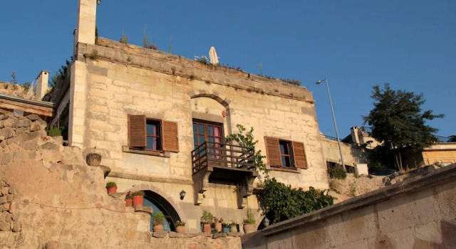 Takaev Cave House, Забронировать Отель Отели Учхисар с парковкой, рядом с Крепость Учхисар, Парковка