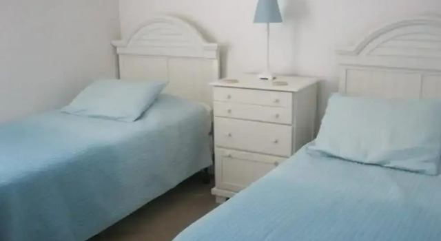 Апартаменты с балконом Monteserrat 3115 Apartment 5 Bedroom