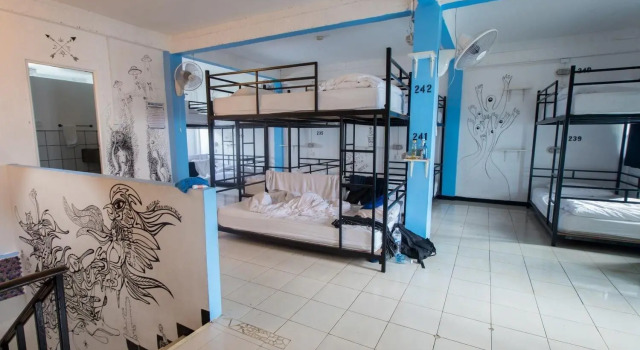 Bodega Party City Center Bangkok - Hostel