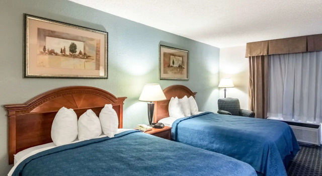 Texas Inn & Suites, Забронировать Отель Дентон Dallas - Fort Worth Metropolitan Area