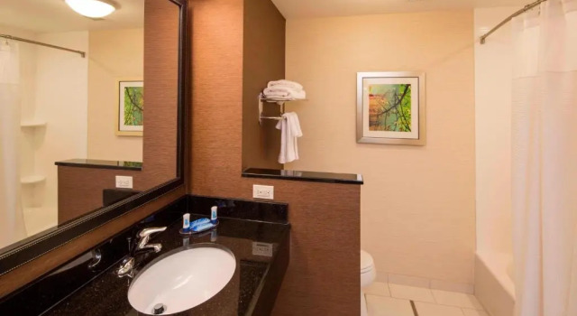 Четырёхместный номер Standard Fairfield Inn & Suites by Marriott Hershey Chocolate Avenue