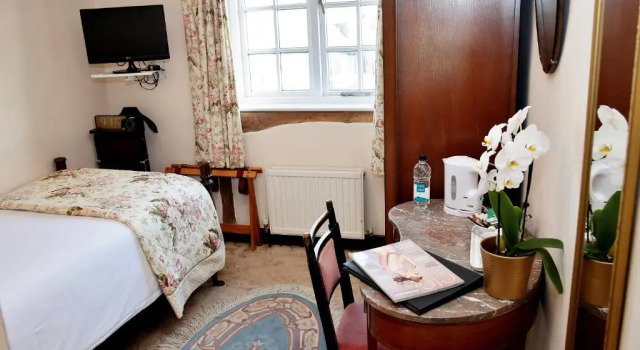 Номер Standard The Inglenook Hotel