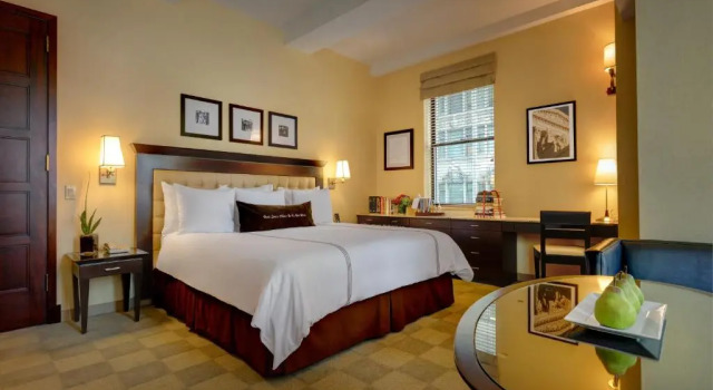 Полулюкс Library Hotel by Library Hotel Collection