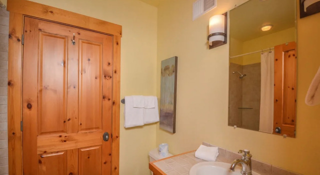 Tips Up 4 Bedroom Townhome, Buchen Sie Hotel Hotels in Maryland mit Parkplatz, Parkplätze
