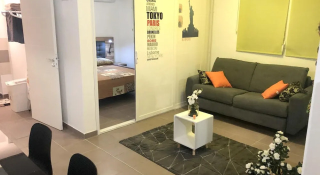 Apartment with One Bedroom in Le Moule, with Wonderful Sea View, Furnished Terrace And Wifi - 30 M From the Beach